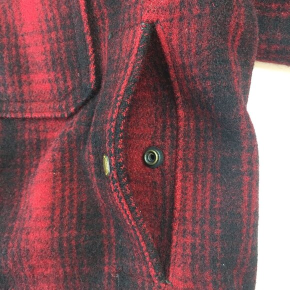 Vintage 1940s Mens Woolrich Mackinaw Red Black Plaid Jacket Hunting Wool Size 46 - Picture 11 of 15